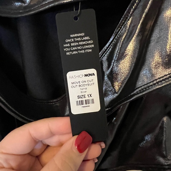 NEW! Fashion Nova Women’s Move On Cur Out Bodysuit - Picture 5 of 6